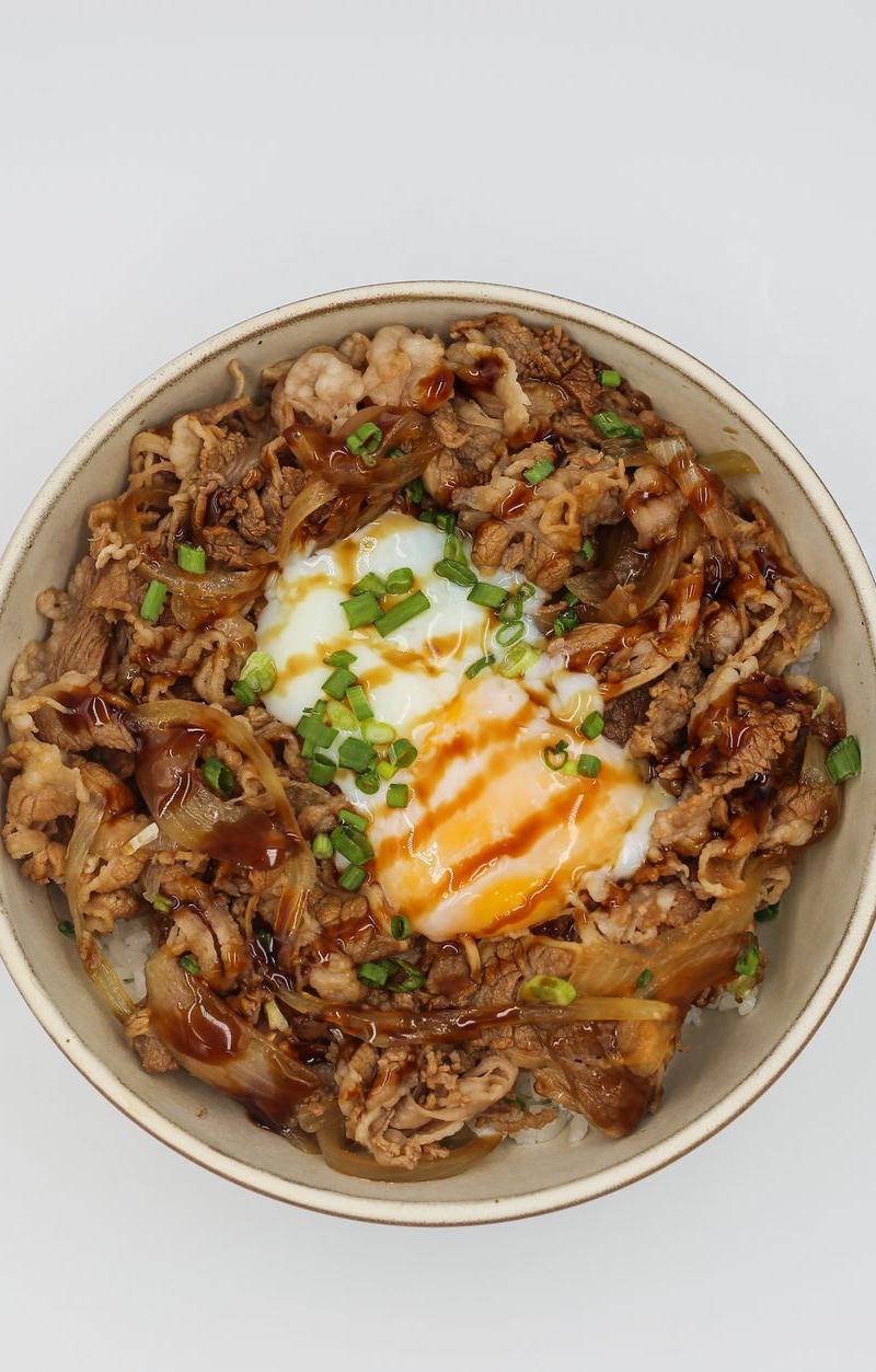 10-Min Sukiyaki Beef Don