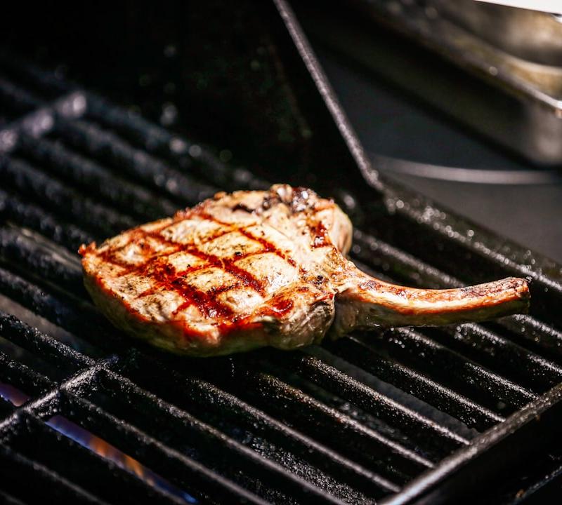 Suon Nuong (Grilled Pork Chops)