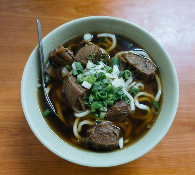 Sup Konro: Spiced Beef Rib Soup
