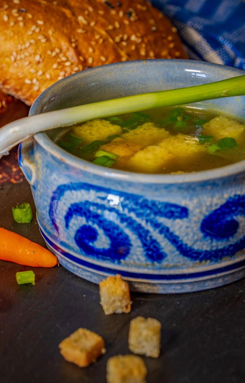 Sweet Onion & Raisin Soup (Carabaccia)