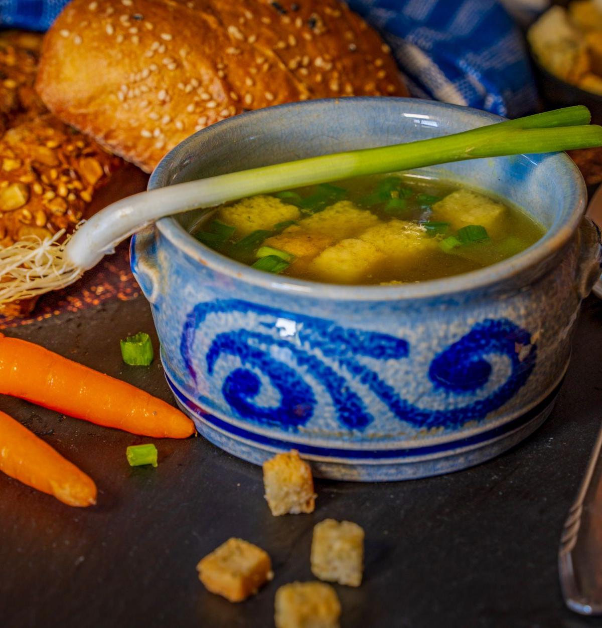 Sweet Onion & Raisin Soup (Carabaccia)
