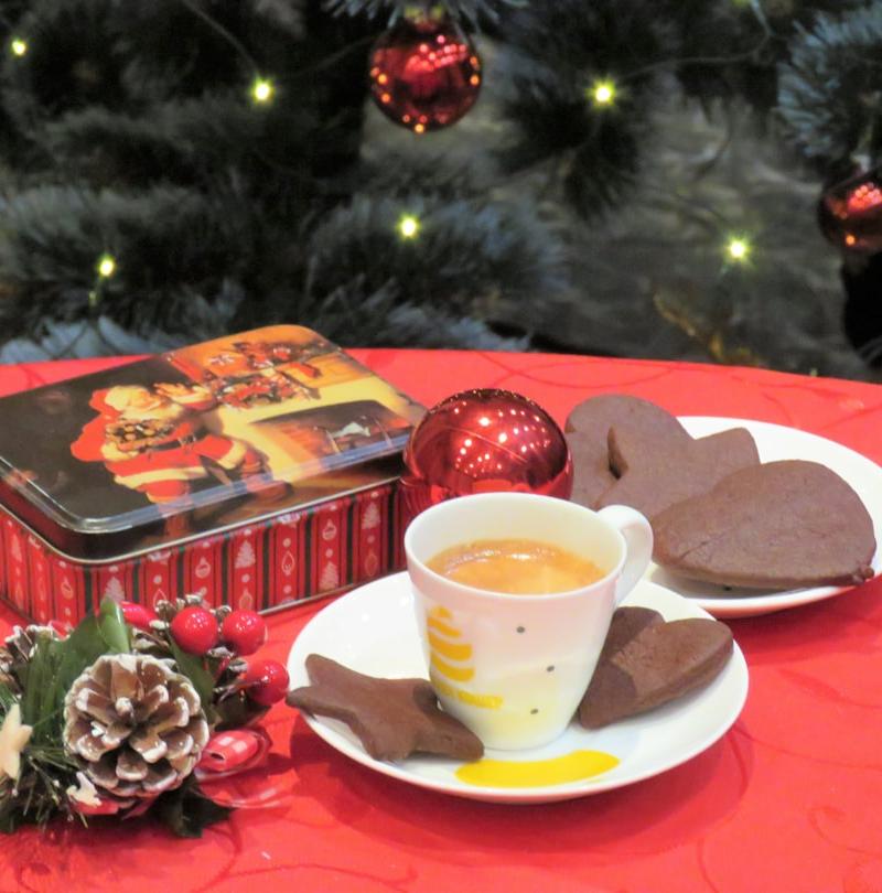 Swiss Tirggel (Spiced Gingerbread Cookies)