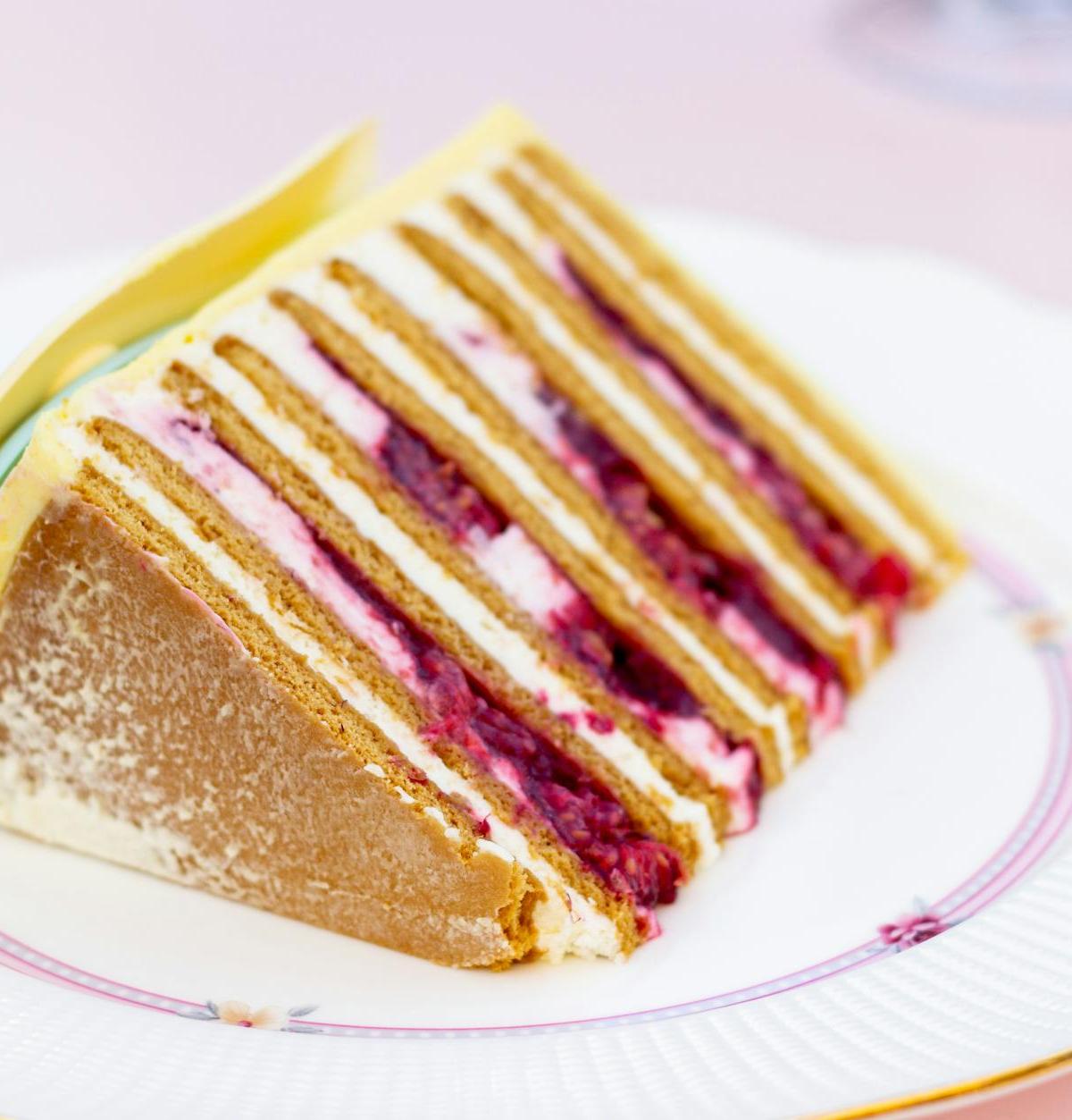 Zserbó (Hungarian Apricot Layer Cake)