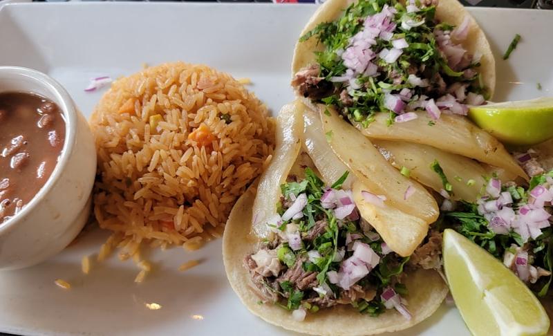 Tacos de Canasta de Frijol