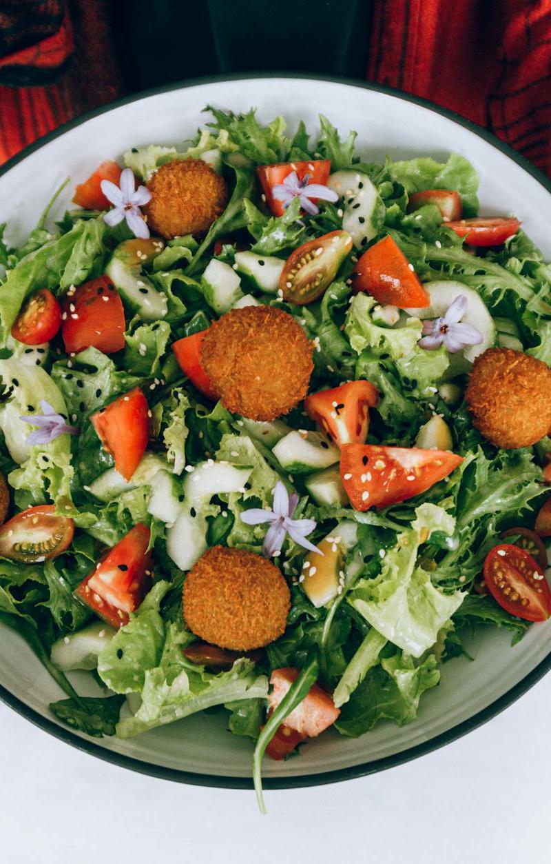 Tahini Chickpea Salad