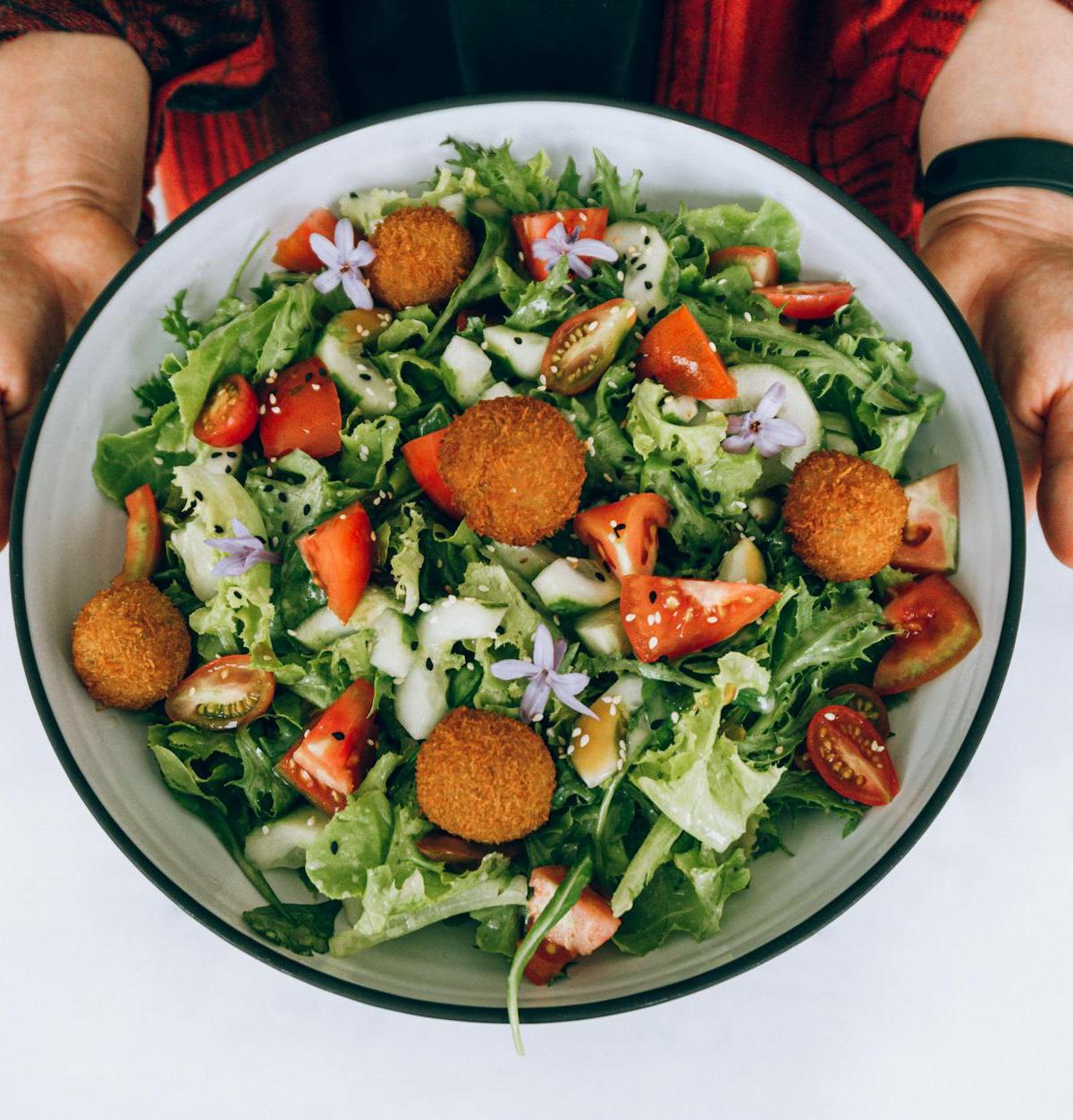 Tahini Chickpea Salad