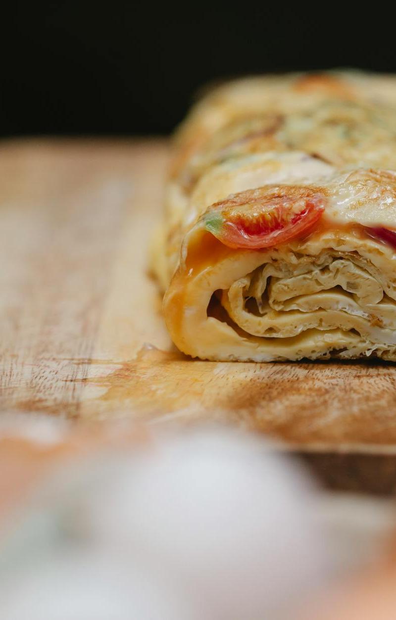 Tamagoyaki (Japanese Rolled Omelet)