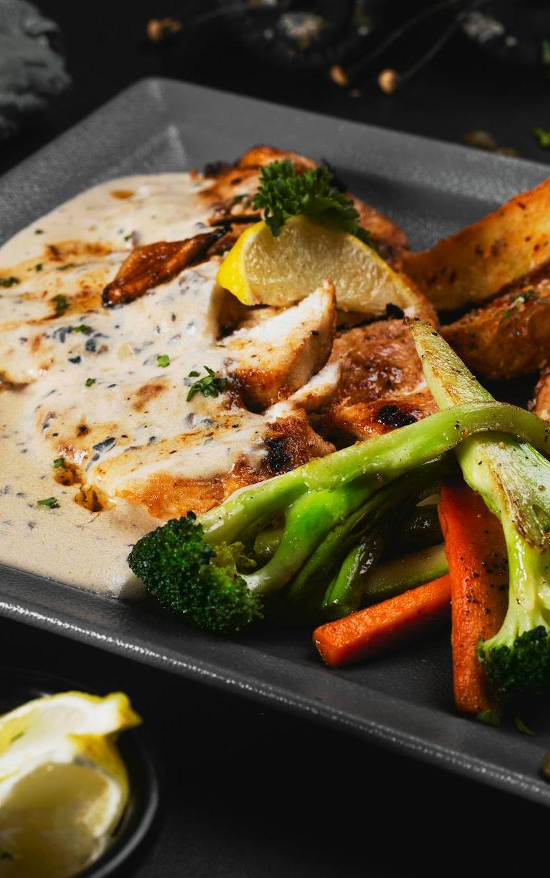 20-Min Tarragon Chicken with Roasted Veggies