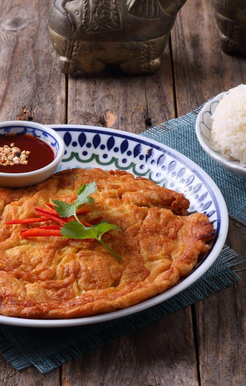 Thai Crab Omelette with Rice & Chili Sauce