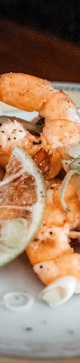 Thai Garlic Butter Prawns with Lime