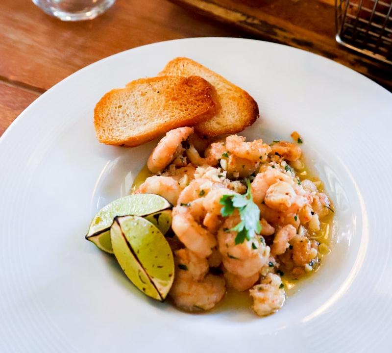 Thai Garlic Butter Prawns with Toasted Bread