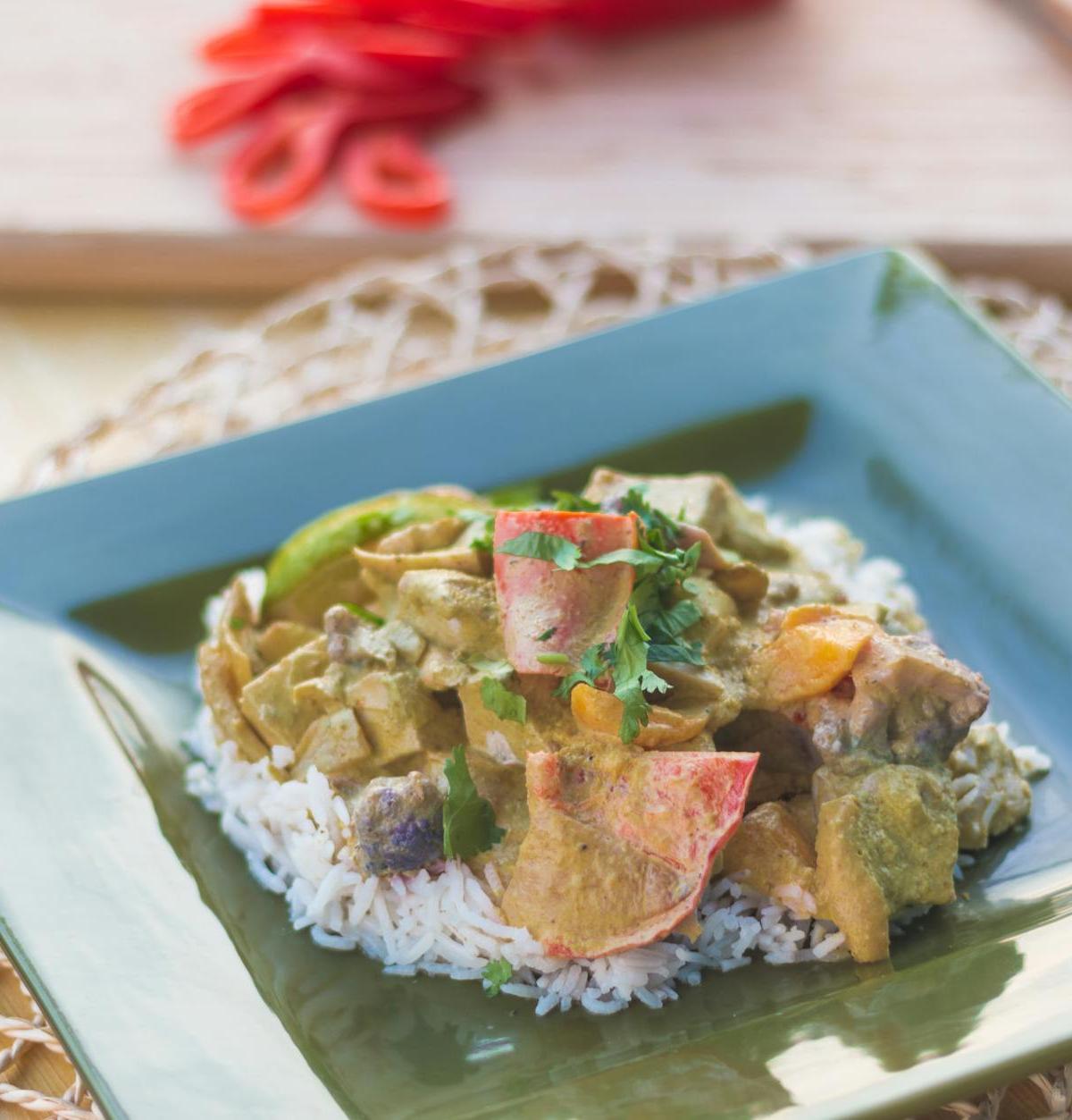 10-Min Thai Green Curry Tofu