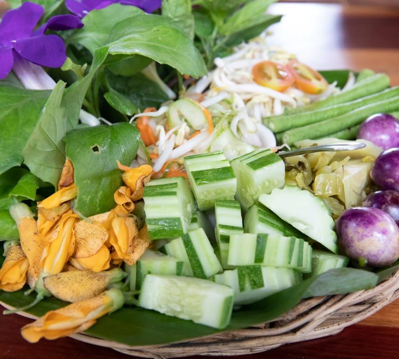 Thai Mango Salad