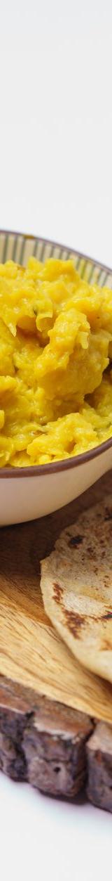 Thepla, Pithla & Thecha — Gujarati Spiced Plate