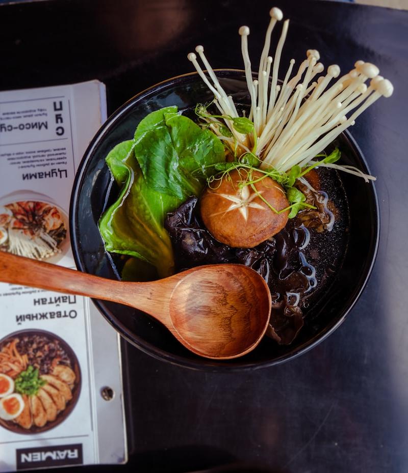 Tom Yum Hed (Thai Hot & Sour Mushroom Soup)