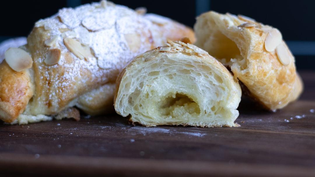 Travesseiro (Portuguese Custard Pillows)