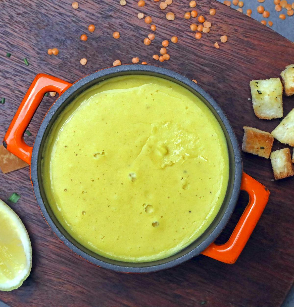 Turkish Red Lentil Soup (Mercimek Çorbası)