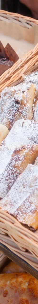 Cottage Cheese Strudel (Túrós Rétes)