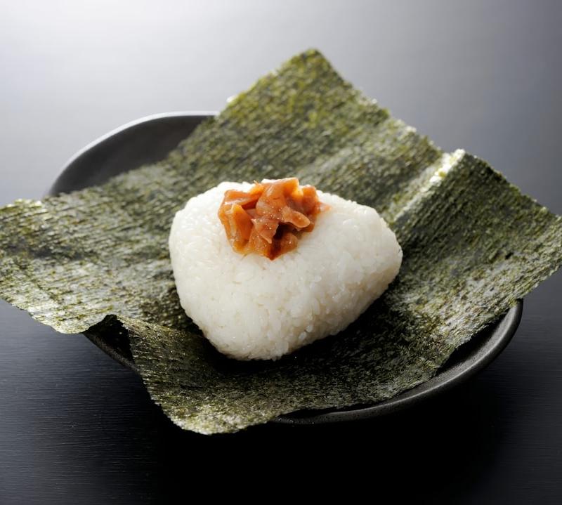 Umeboshi Onigiri
