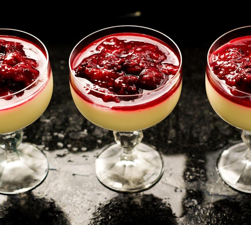 Vanilla Panna Cotta with Berry Compote