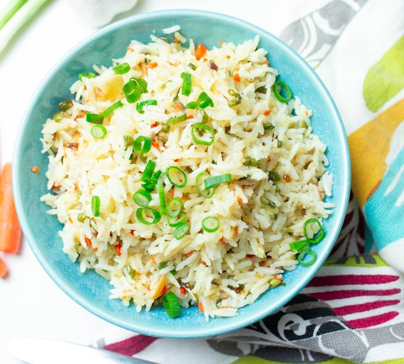 20-Min Vegetable Pulao with Crispy Carrots