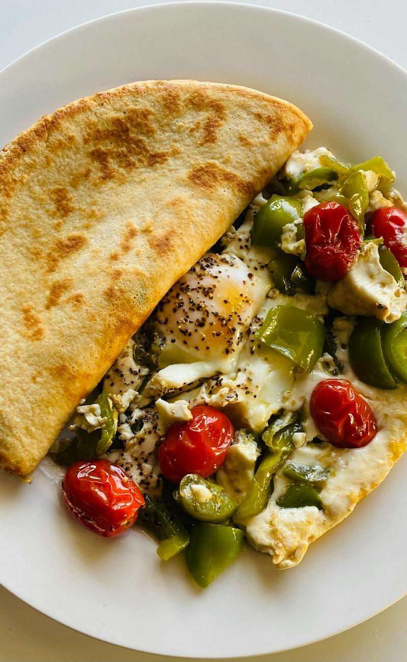 Veggie Egg White Omelette & Cheese Quesadilla