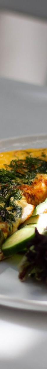 Veggie Egg White Omelette with Side Salad