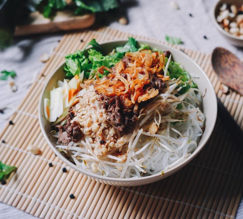 Vietnamese Chicken Noodle Salad