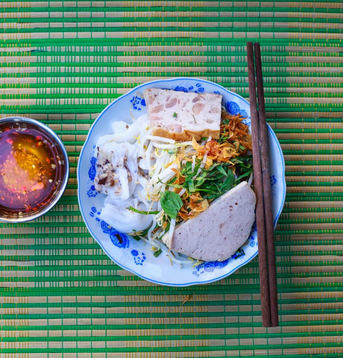 Vietnamese Chicken Noodle Salad