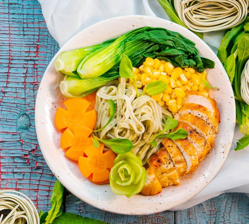 Vietnamese Chicken Noodle Soup (Mi Quang Ga)