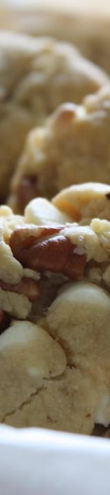 White Chocolate Macadamia Cookies