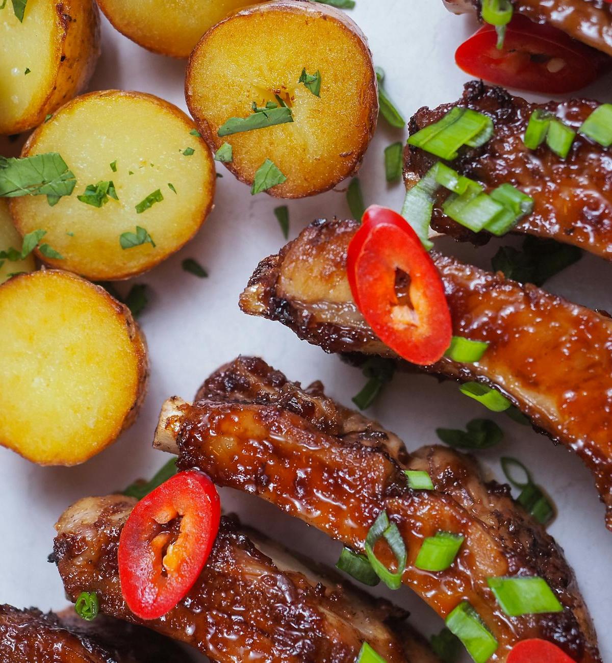 25-Min Wuxi Glazed Ribs with Roasted Potatoes