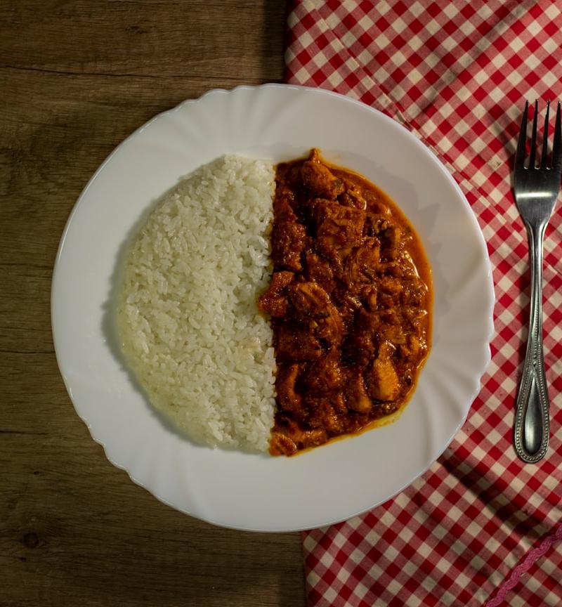 20-Min Yogurt Chicken Curry