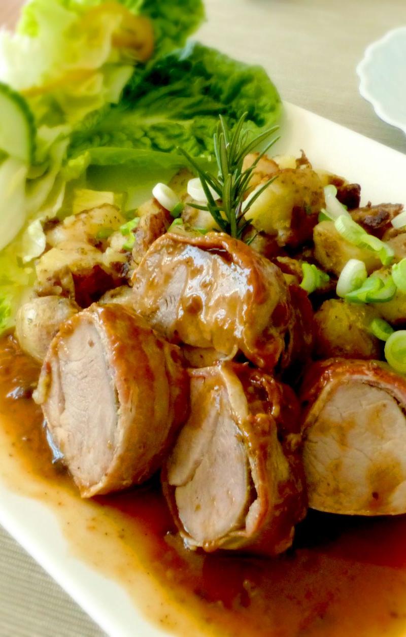 Quick Yucatán Pork Stew with Roasted Sides