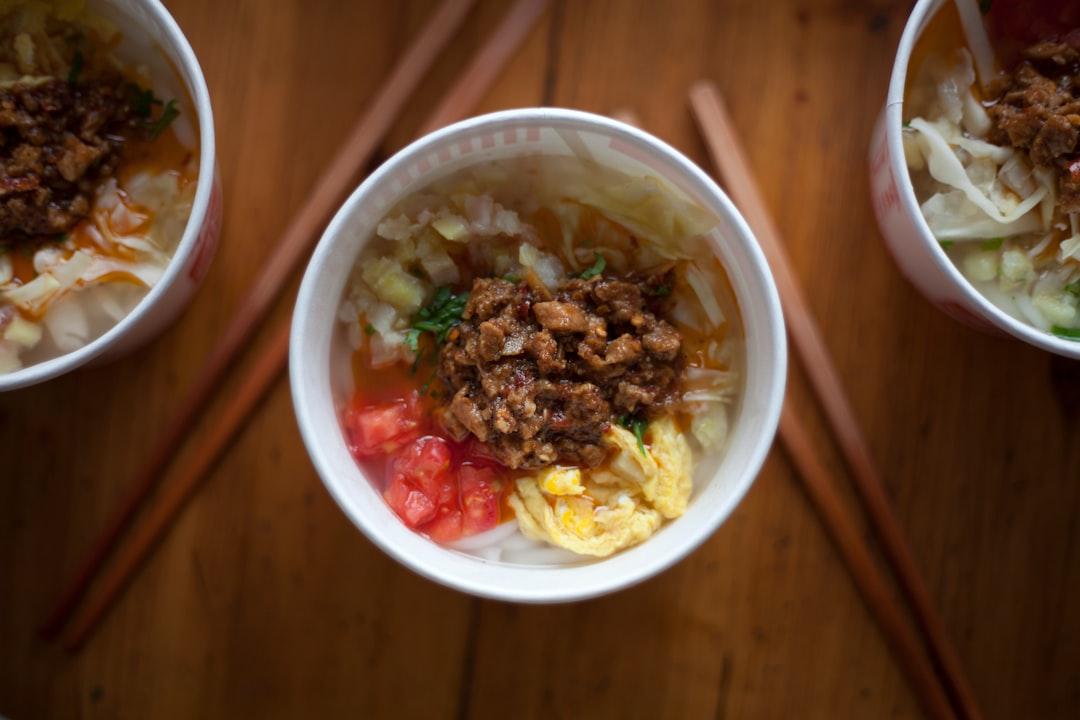 Yunnan Braised Chicken with Rice Noodles