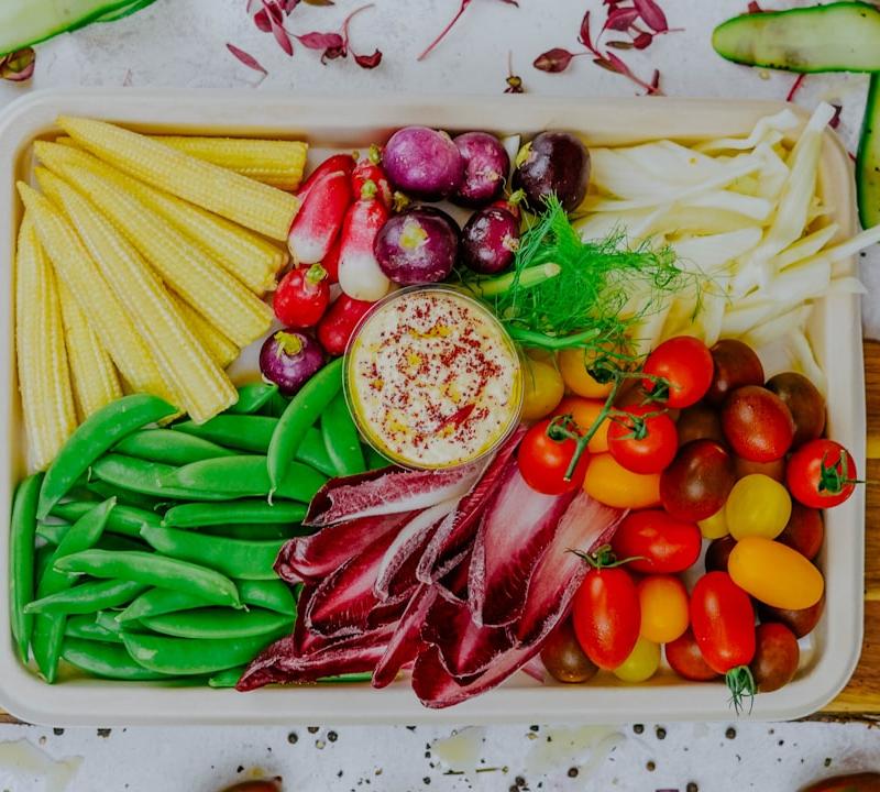 5-Min Hummus Veggie Plate
