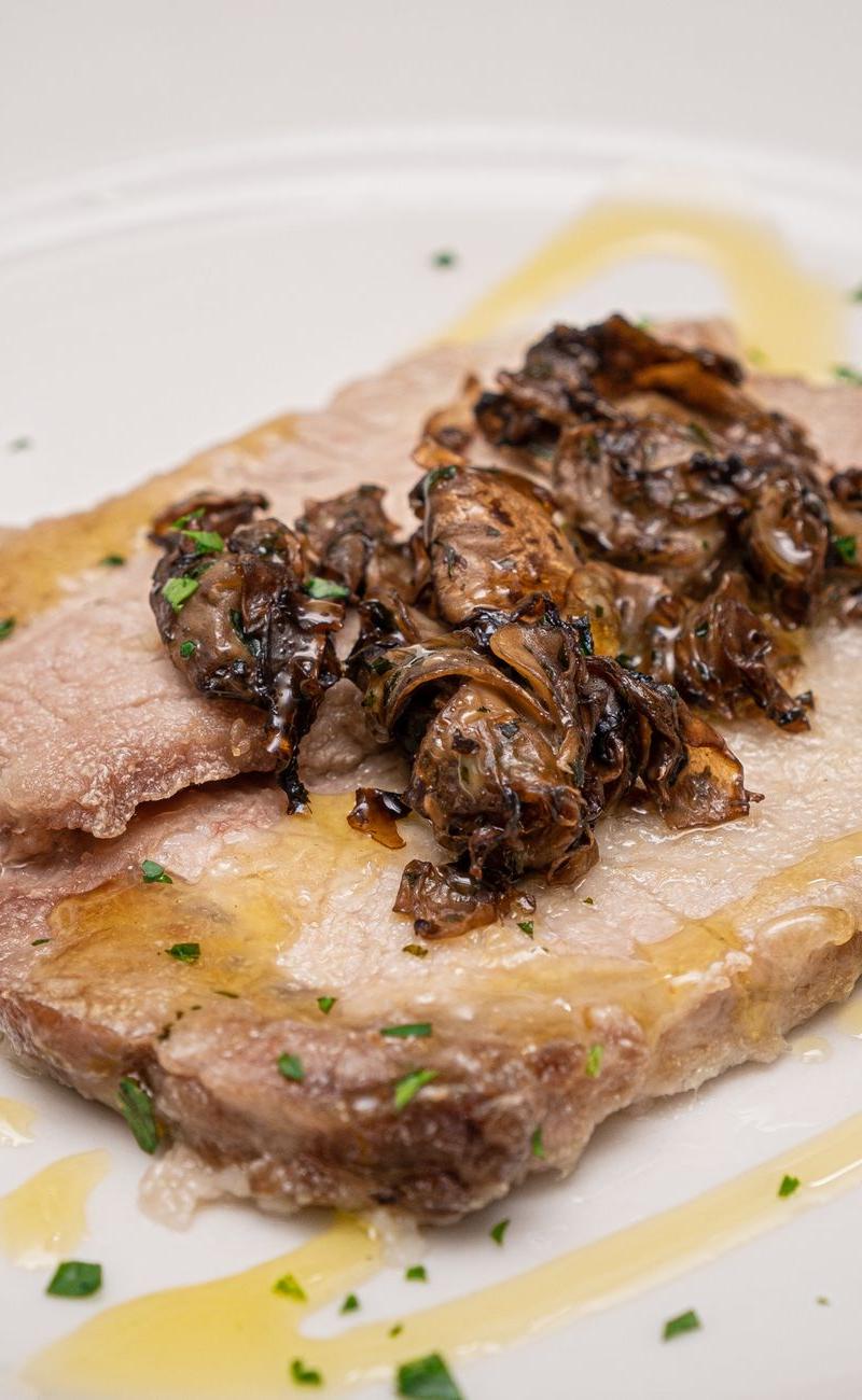 20-Min Garlic Butter Pork with Mushrooms