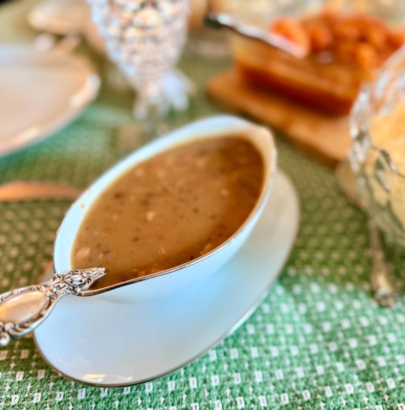 10-Minute Brown Gravy