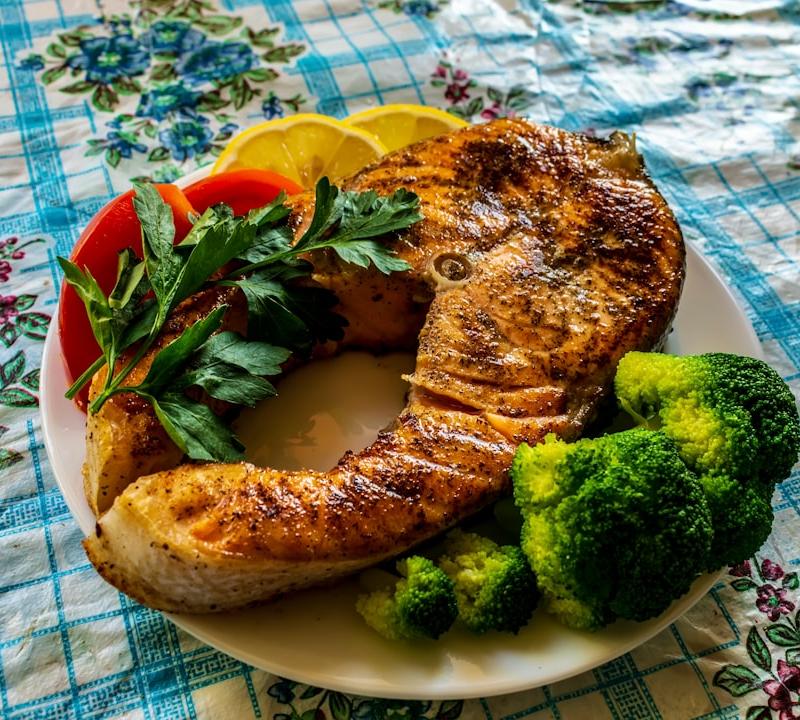 Lemon Dill Foil Pack Salmon