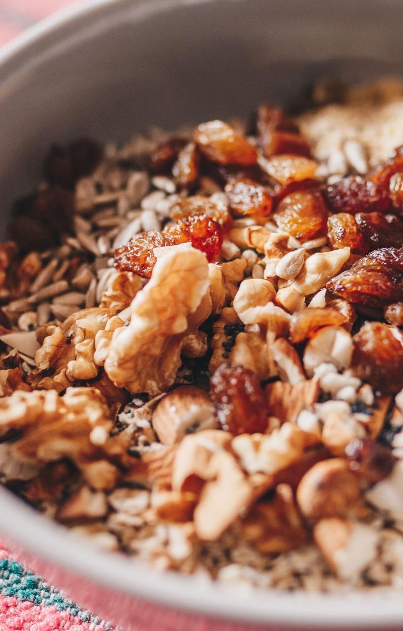 5-Min Cinnamon Raisin Oatmeal
