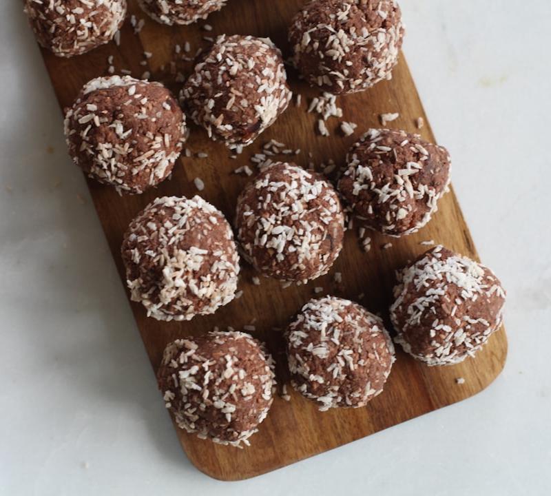 5-Minute Chocolate Hazelnut Protein Balls