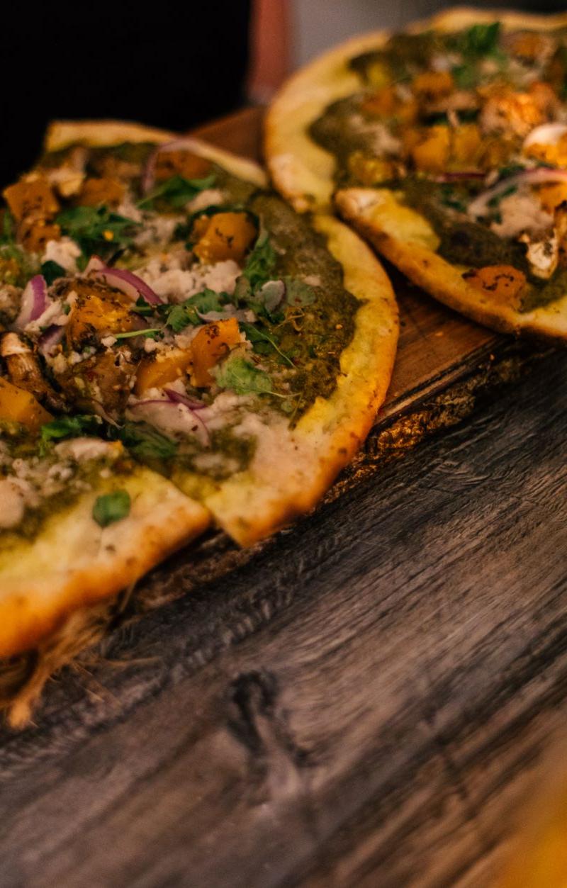 15-Min Pesto Flatbread