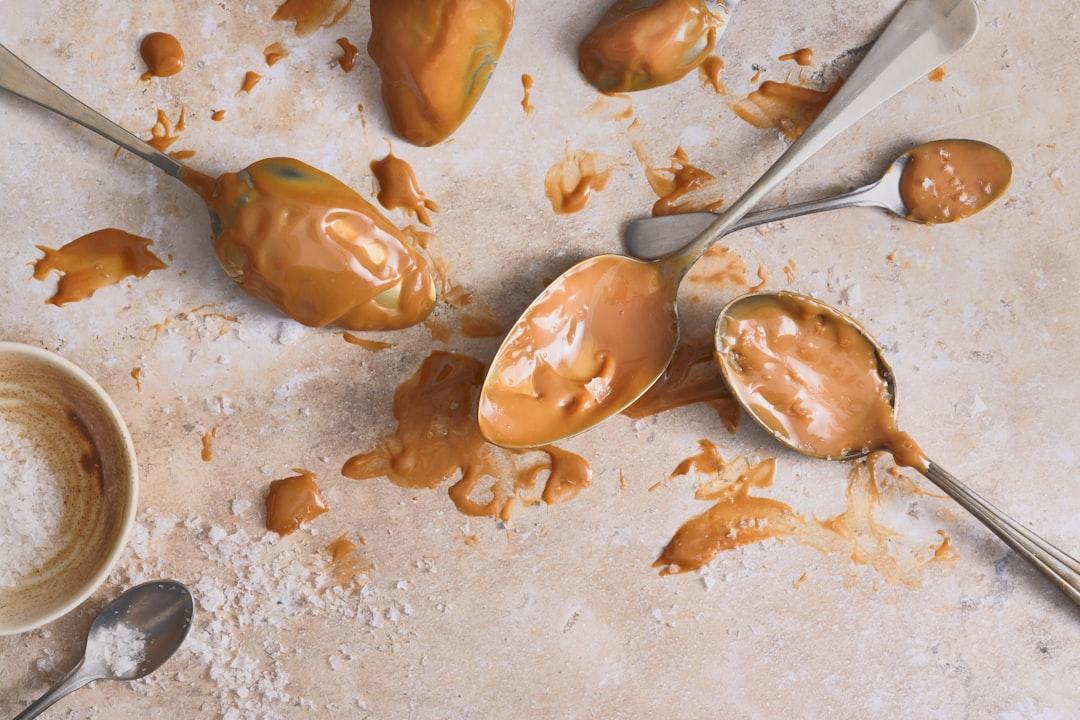 5-Minute Crockpot Caramel Sauce