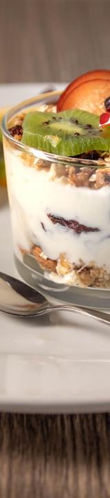5-Min Cherry Yogurt Parfait