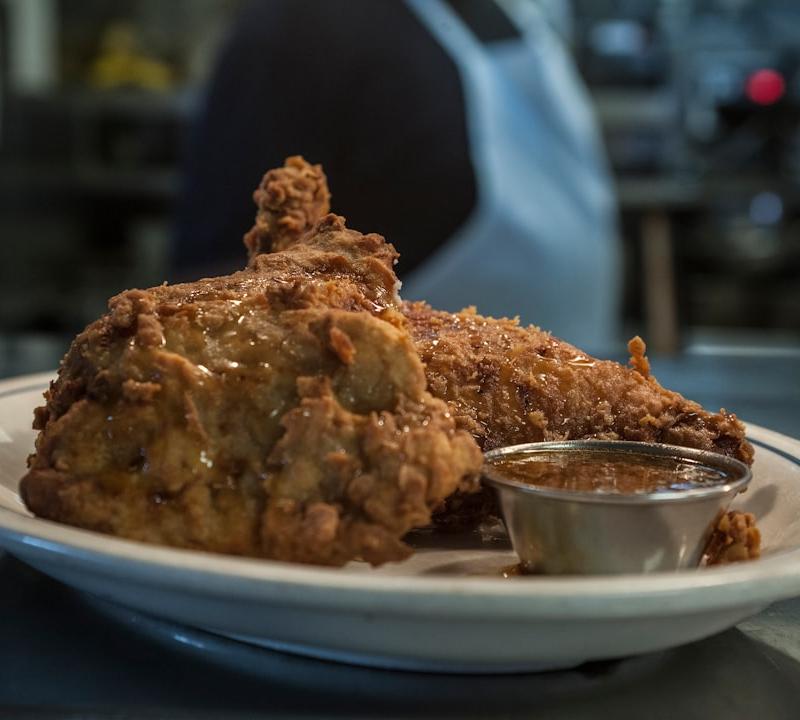 Pan-Fried Chicken with Gravy