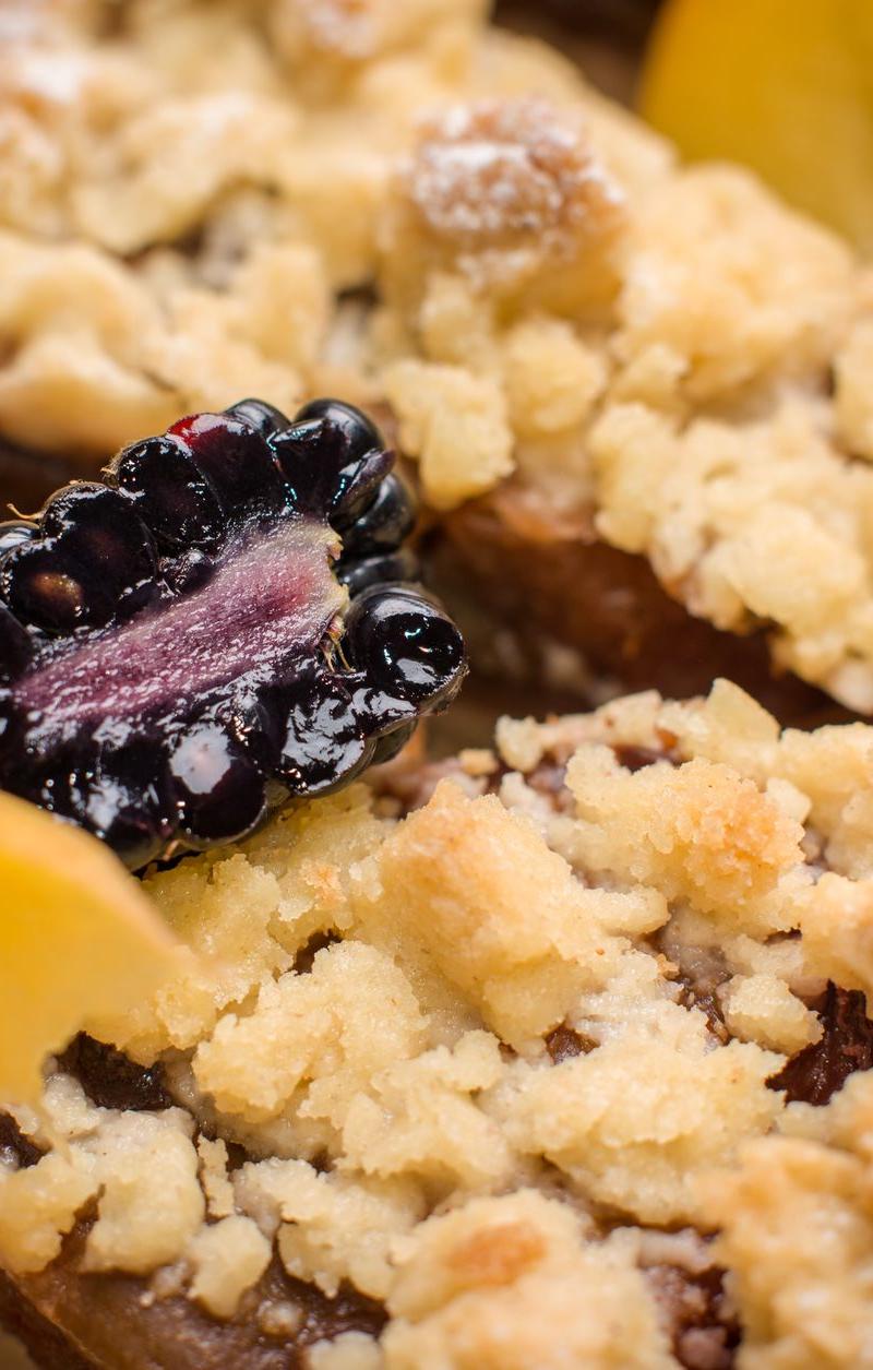 25-Minute Peach Dump Cake