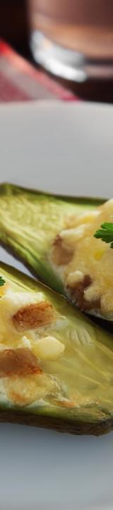 Baked Eggs in Avocado