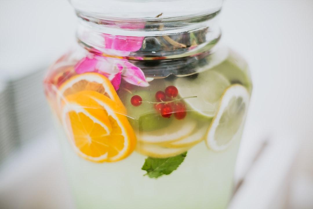 5-Minute Berry Mint Water
