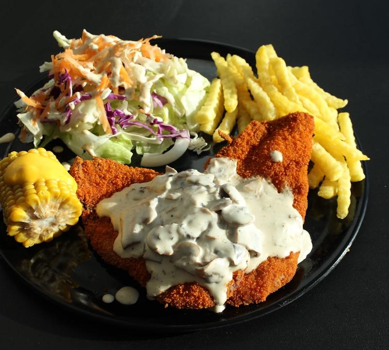 Crispy Chicken Cutlets
