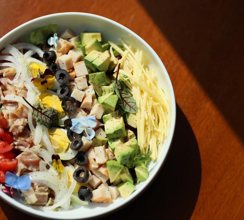 15-Minute Greek Chicken Bowl